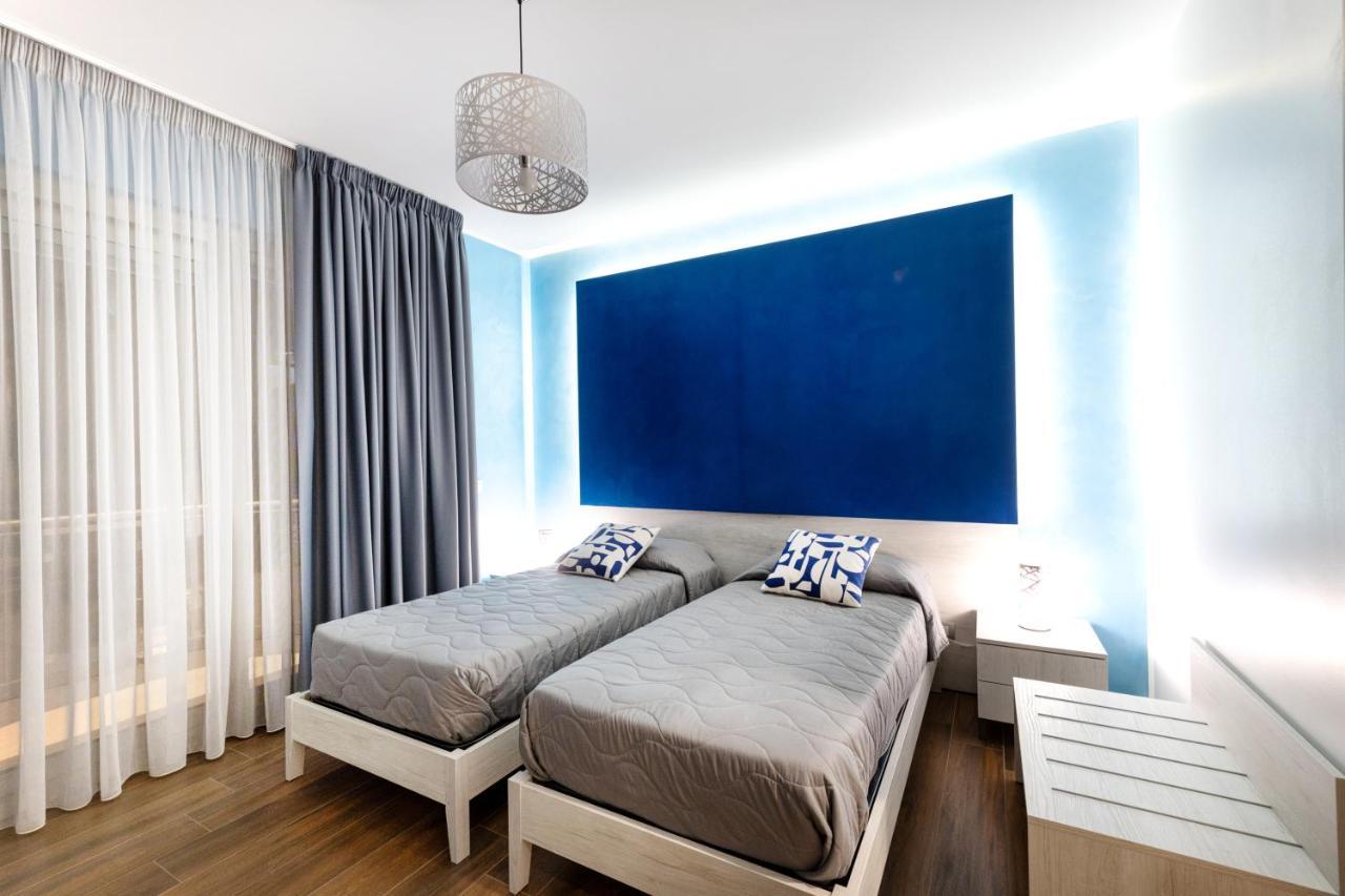 Zaffiro Lavico Rooms Etna Nature Sea 아치레알레 외부 사진