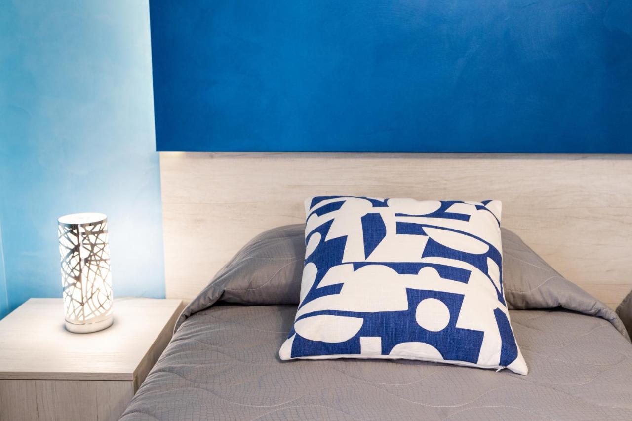 Zaffiro Lavico Rooms Etna Nature Sea 아치레알레 외부 사진